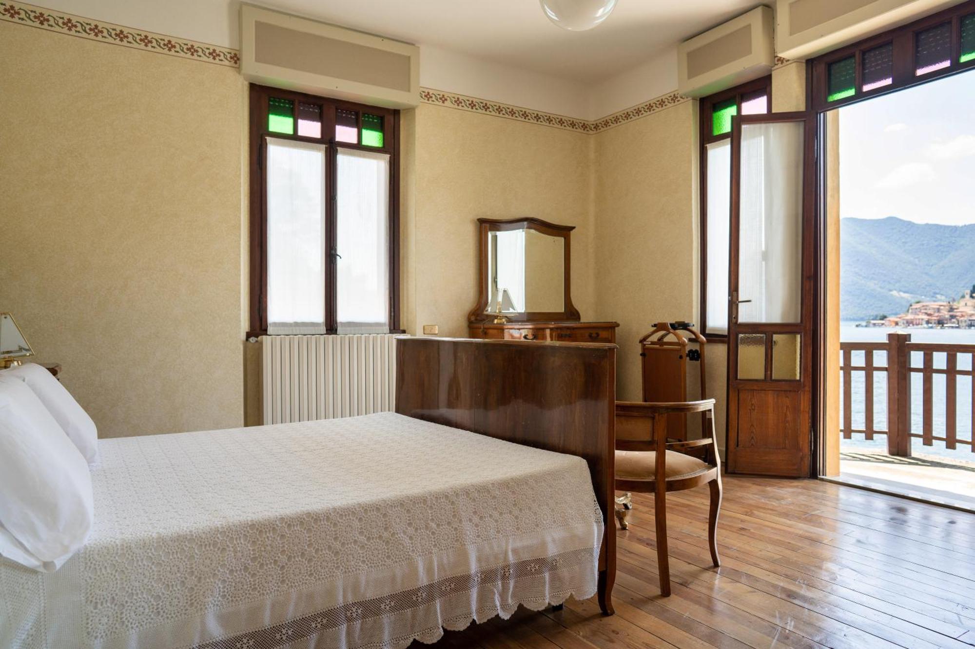 Villa Cecilia - Pieds Dans L'Eau Sulzano Exteriör bild