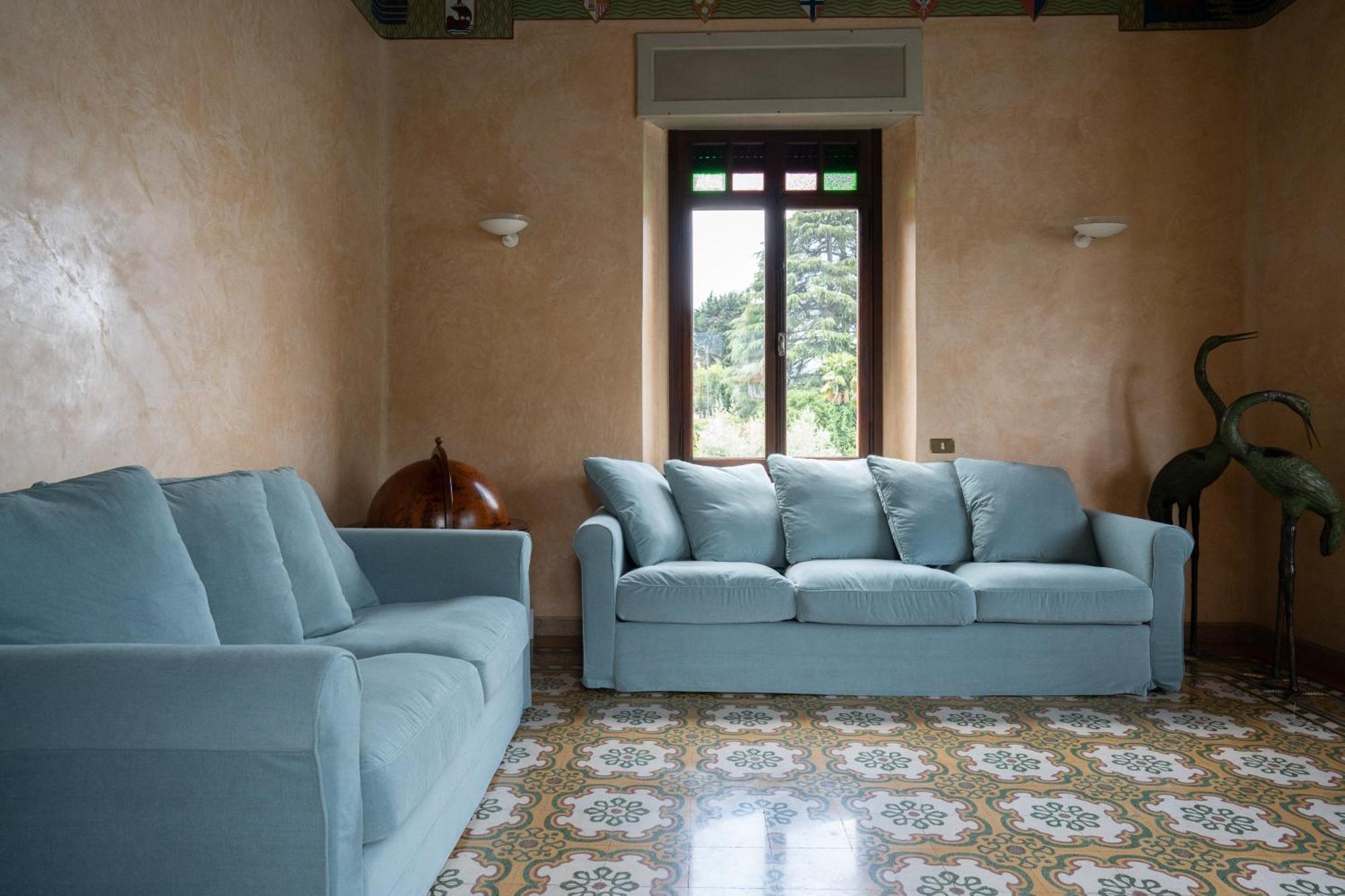 Villa Cecilia - Pieds Dans L'Eau Sulzano Exteriör bild